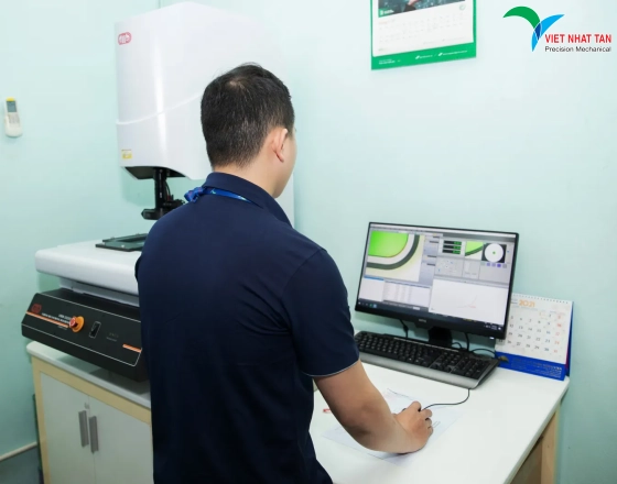 THIẾT KẾ & CHẾ TẠO CỤM SẢN PHẨM